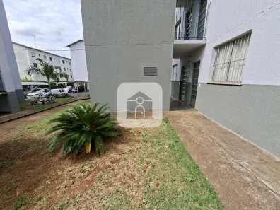 Apartamento com 2 Quartos para alugar, 46m² no Jardim Europa, Uberlândia