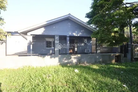Casa com 3 Quartos para alugar, 160m² no Niterói, Canoas