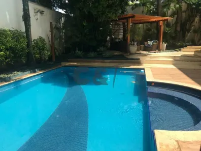 Casa de Condomínio com 4 Quartos à venda, 690m² no Chácara Monte Alegre, São Paulo