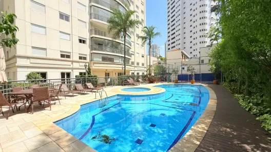 Apartamento com 3 Quartos para alugar, 121m² no Vila Regente Feijó, São Paulo
