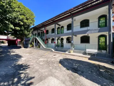 Imóvel Comercial com 45 Quartos à venda, 1800m² no Centro, Guapimirim