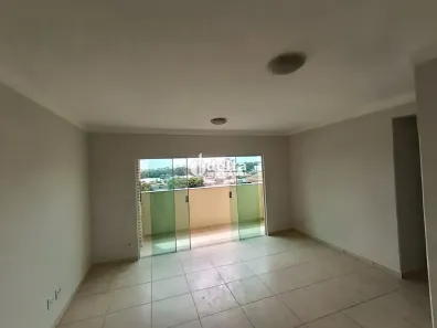 Apartamento com 3 Quartos para alugar, 83m² no Segismundo Pereira, Uberlândia