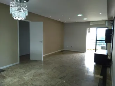 Apartamento com 4 Quartos à venda, 203m² no Bela Vista, Volta Redonda