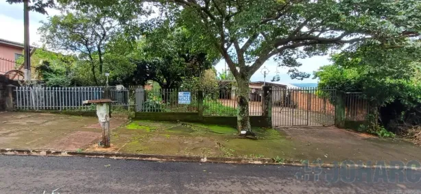 Casa com 3 Quartos à venda, 59m² no Vila Regina, Apucarana