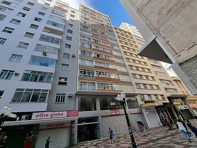 Apartamento com 3 Quartos à venda, 150m² no Centro, Juiz de Fora