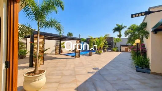 Casa com 3 Quartos à venda, 500m² no Jardim Curitiba, Goiânia