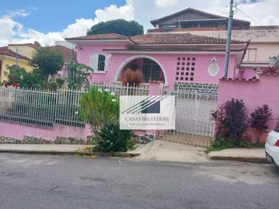 Casa com 5 Quartos à venda, 250m² no Sagrada Família, Belo Horizonte
