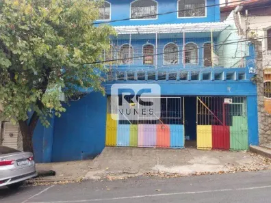Imóvel Comercial com 4 Quartos para alugar, 302m² no Santo Antônio, Belo Horizonte