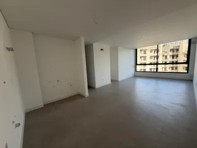 Apartamento com 2 Quartos à venda, 79m² no Jurerê, Florianópolis
