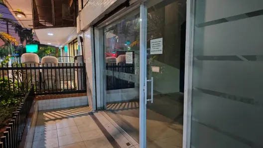 Sala Comercial à venda, 100m² no Boqueirão, Santos