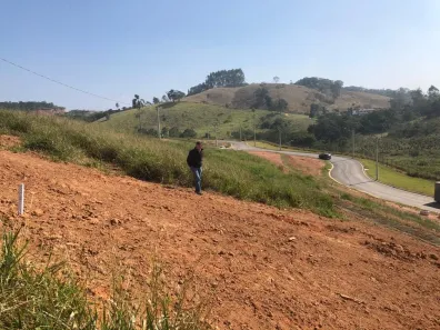 Lote/Terreno à venda, 300m² no Parque Santa Tereza, Santa Isabel