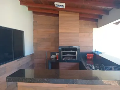 Casa com 3 Quartos à venda, 250m² no Canelas, Várzea Grande