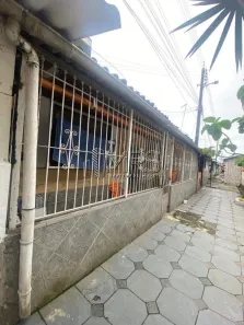 Casa com 1 Quarto à venda, 28m² no Caiçara, Praia Grande
