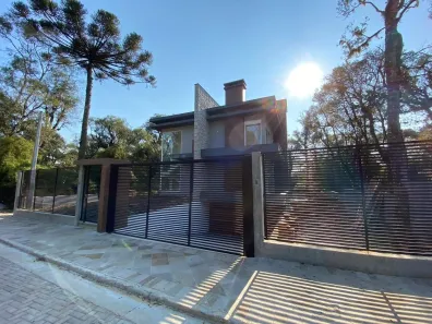 Casa com 3 Quartos à venda, 340m² no Carniel, Gramado