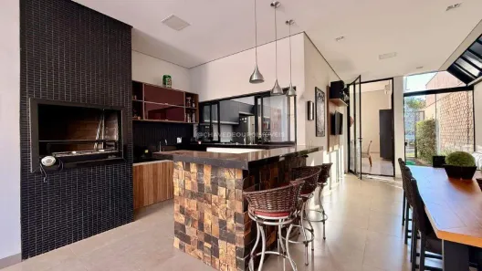 Casa de Condomínio com 3 Quartos à venda, 172m² no Estância dos Ipês, Uberaba