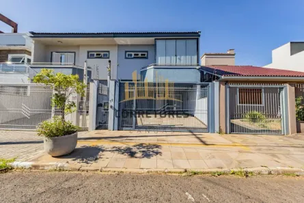 Sobrado com 3 Quartos à venda, 179m² no Estância Velha, Canoas