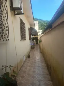 Casa com 2 Quartos à venda, 115m² no Vila São Jorge, São Vicente