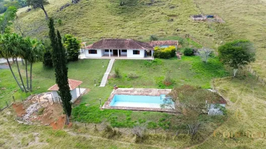 Fazenda/Sítio com 3 Quartos à venda, 217954m² no Centro, Paraisópolis