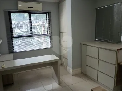 Sala Comercial para alugar, 12m² no Pinheiros, São Paulo