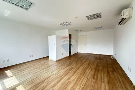 Sala Comercial para alugar, 42m² no Vila Andrade, São Paulo