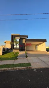 Casa de Condomínio com 3 Quartos para alugar, 167m² no Residencial Villa de León, Piratininga
