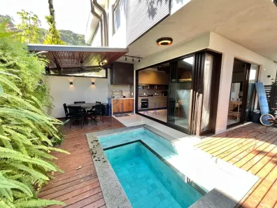Sobrado com 4 Quartos para alugar, 160m² no Camburi, São Sebastião
