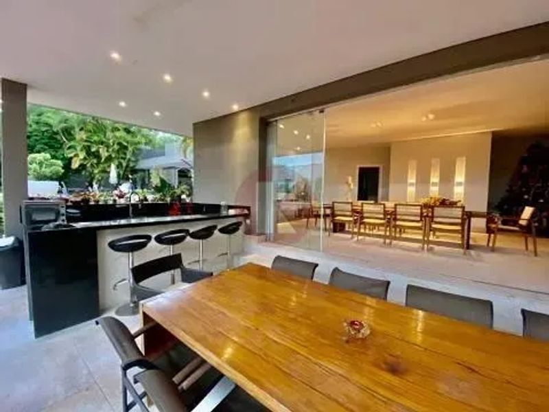 Casa com 4 quartos — Bandeirantes (Pampulha), Belo Horizonte