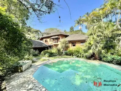 Casa com 5 Quartos para venda ou aluguel, 923m² no Vila Santo Antônio, Cotia