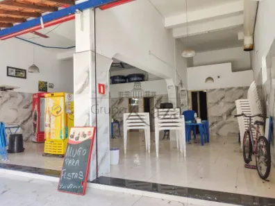 Casa com 4 Quartos à venda, 360m² no Jardim Ismênia, São José dos Campos