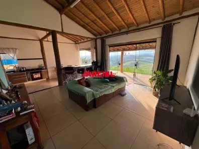 Fazenda/Sítio com 3 Quartos à venda, 240m² no Bairro do Alferes Bento, Paraibuna