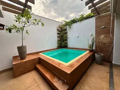 Sobrado com 3 Quartos à venda, 280m² no Parque das Laranjeiras, Goiânia