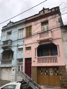 Casa com 3 Quartos para alugar, 80m² no Vila Mathias, Santos