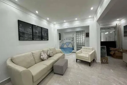 Sobrado com 3 Quartos à venda, 200m² no Embaré, Santos