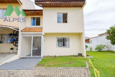Sobrado com 2 Quartos à venda, 65m² no Alto Boqueirão, Curitiba