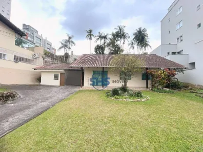 Casa com 3 Quartos para alugar, 183m² no Escola Agrícola, Blumenau