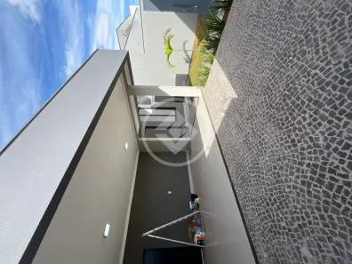 Casa com 3 Quartos à venda, 110m² no Laranjeiras, Uberlândia