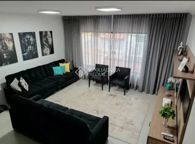 Sobrado com 4 Quartos à venda, 238m² no Nova Petrópolis, São Bernardo do Campo