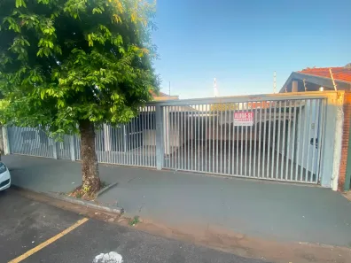 Imóvel Comercial com 3 Quartos para alugar, 180m² no Centro, Mirassol