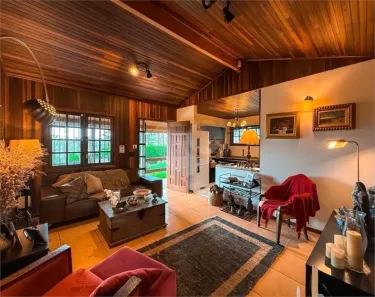 Casa com 3 Quartos à venda, 100m² no Chácara São João, Carapicuíba