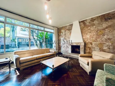 Casa com 3 Quartos à venda, 180m² no Santo Amaro, São Paulo