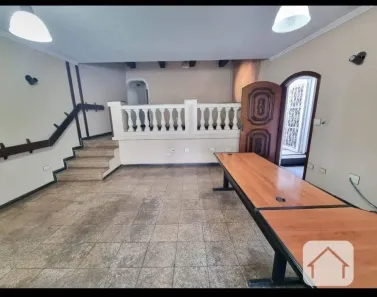 Sobrado com 5 Quartos para alugar, 200m² no Jardim Peri Peri, São Paulo