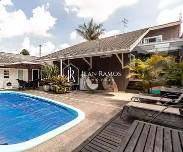 Casa com 5 Quartos à venda, 480m² no Boqueirão, Curitiba