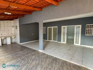 Casa com 2 Quartos para alugar, 60m² no Jardim Colorado, Goiânia