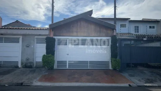 Sobrado com 3 Quartos à venda, 122m² no Planalto Paraíso, São Carlos