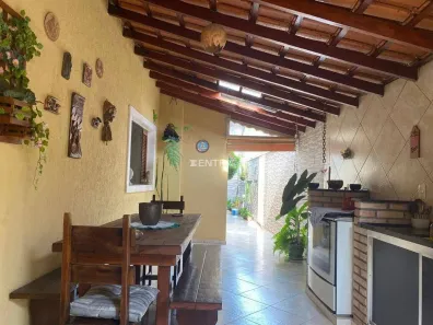 Casa com 4 Quartos à venda, 184m² no Jardim Danúbio, Jundiaí