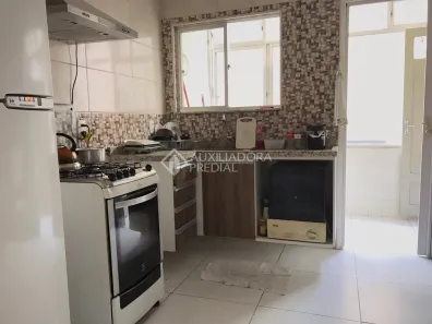 Apartamento com 3 Quartos à venda, 99m² no Santa Cecília, Porto Alegre