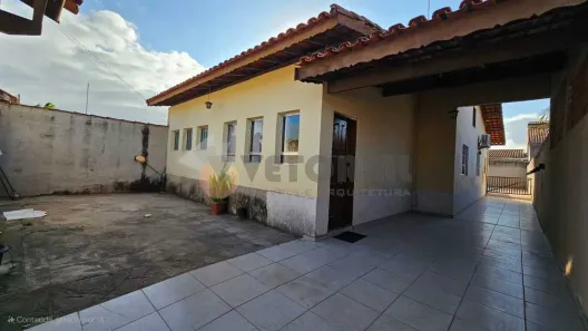 Casa com 4 Quartos à venda, 169m² no Balneário dos Golfinhos, Caraguatatuba