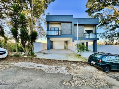 Casa com 3 Quartos à venda, 248m² no Parque Alto, Juiz de Fora