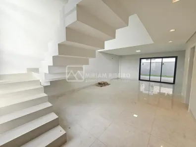Casa de Condomínio com 3 Quartos à venda, 209m² no Olímpico, Londrina