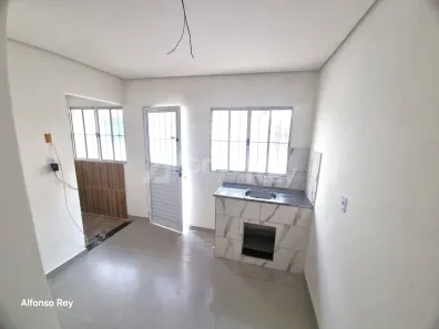 Casa com 1 Quarto para alugar, 75m² no Vila Divina Pastora, São Paulo